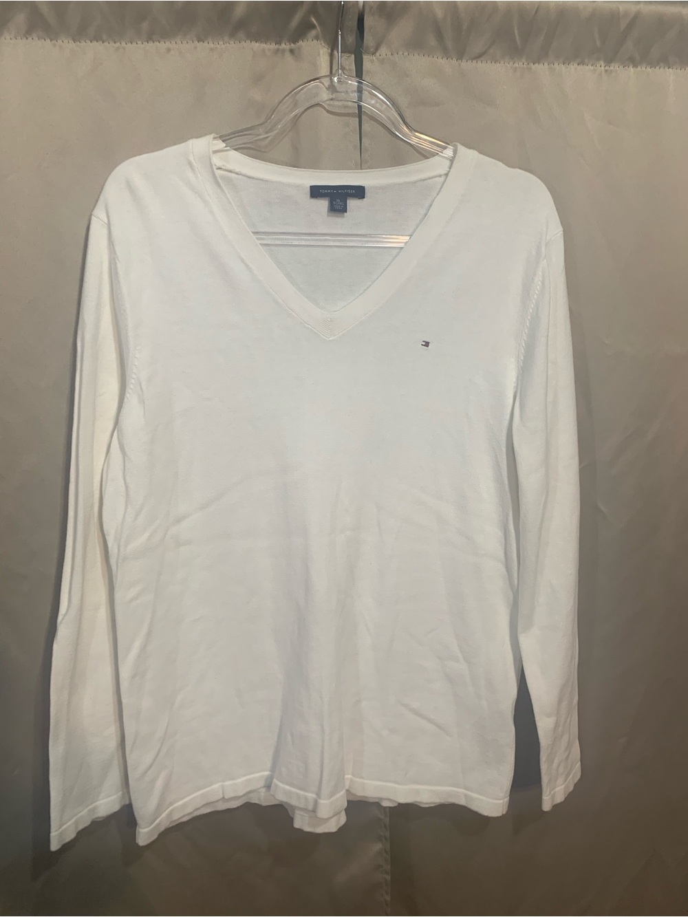 Tommy Hilfiger White V-Neck Long Sleeve Tee 114/4